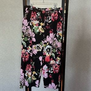 New York & Company wide leg pants